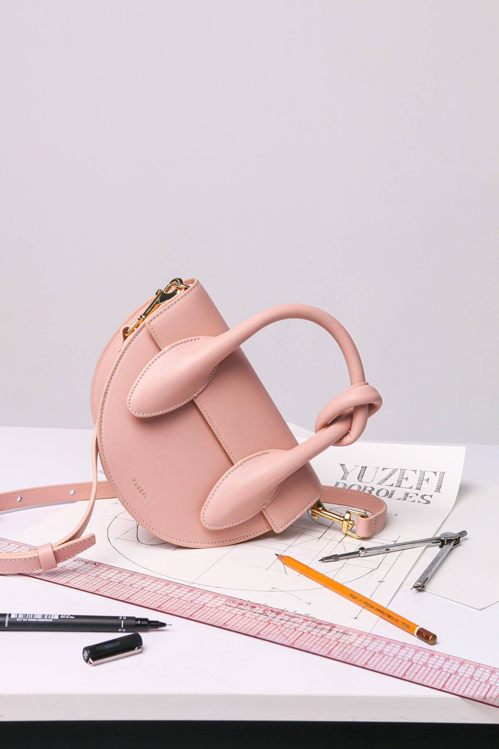 Shoulder Bags